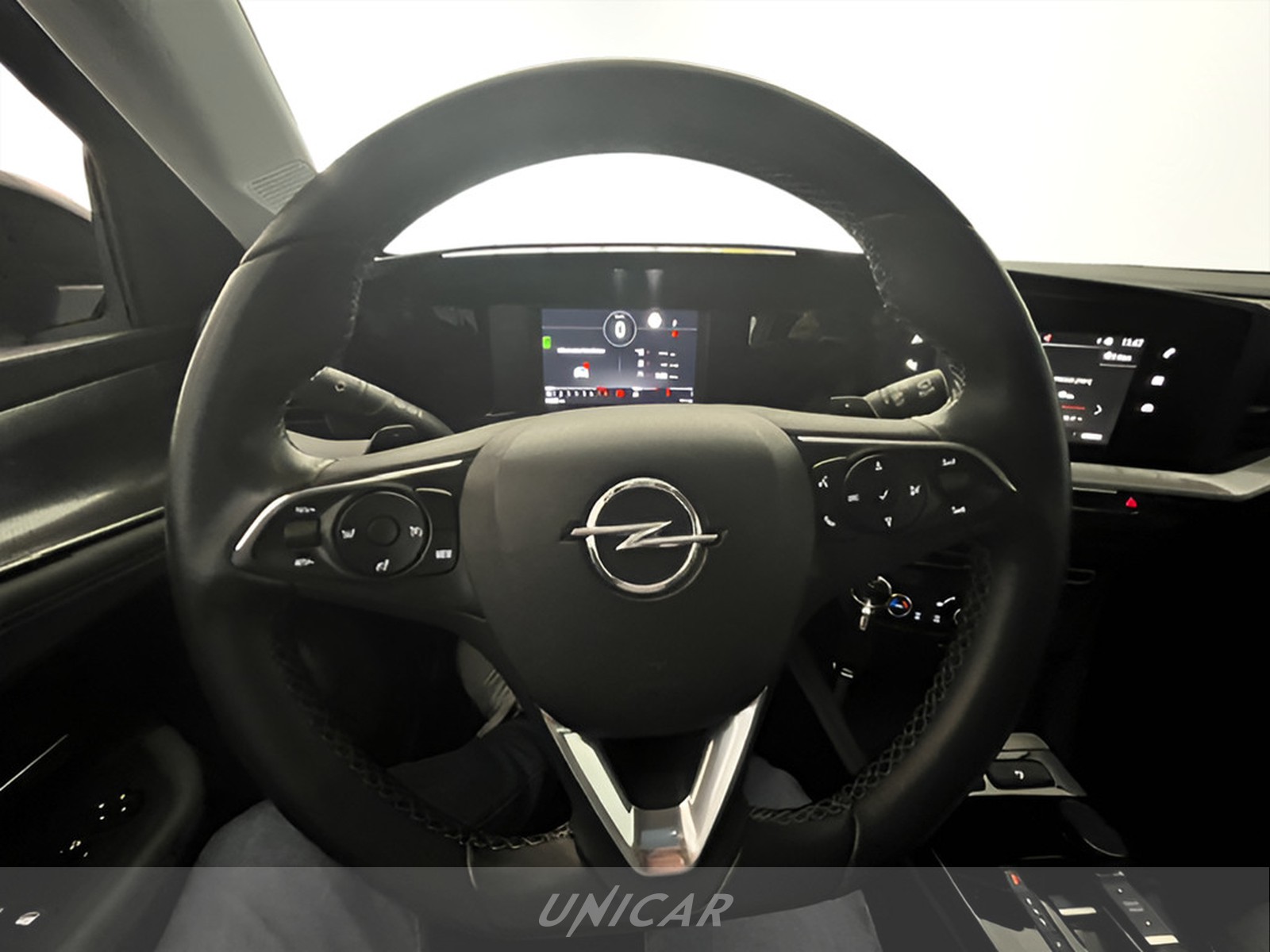 UNICAR Opel Mokka