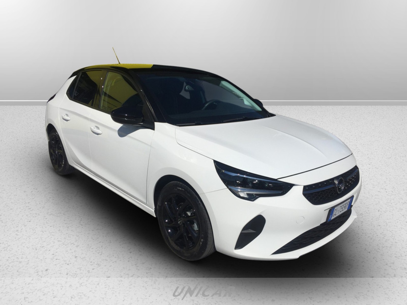 UNICAR Opel Corsa