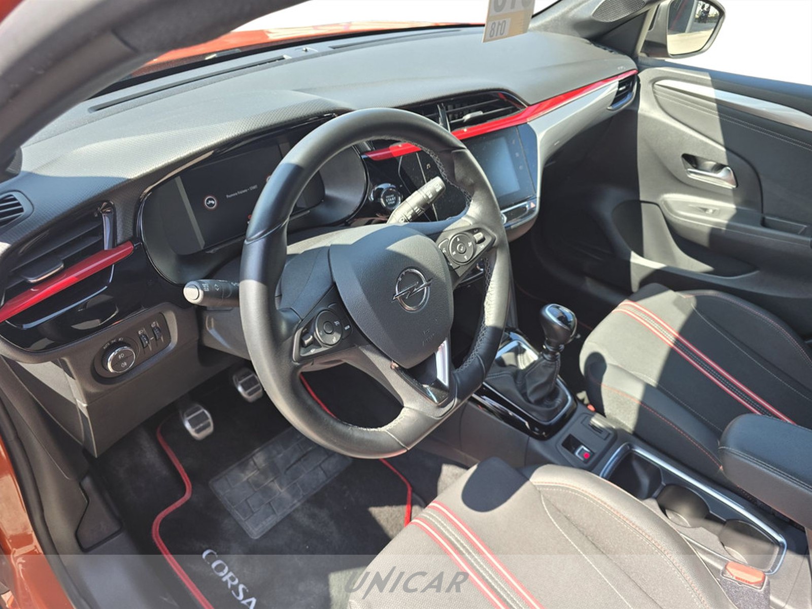UNICAR Opel Corsa