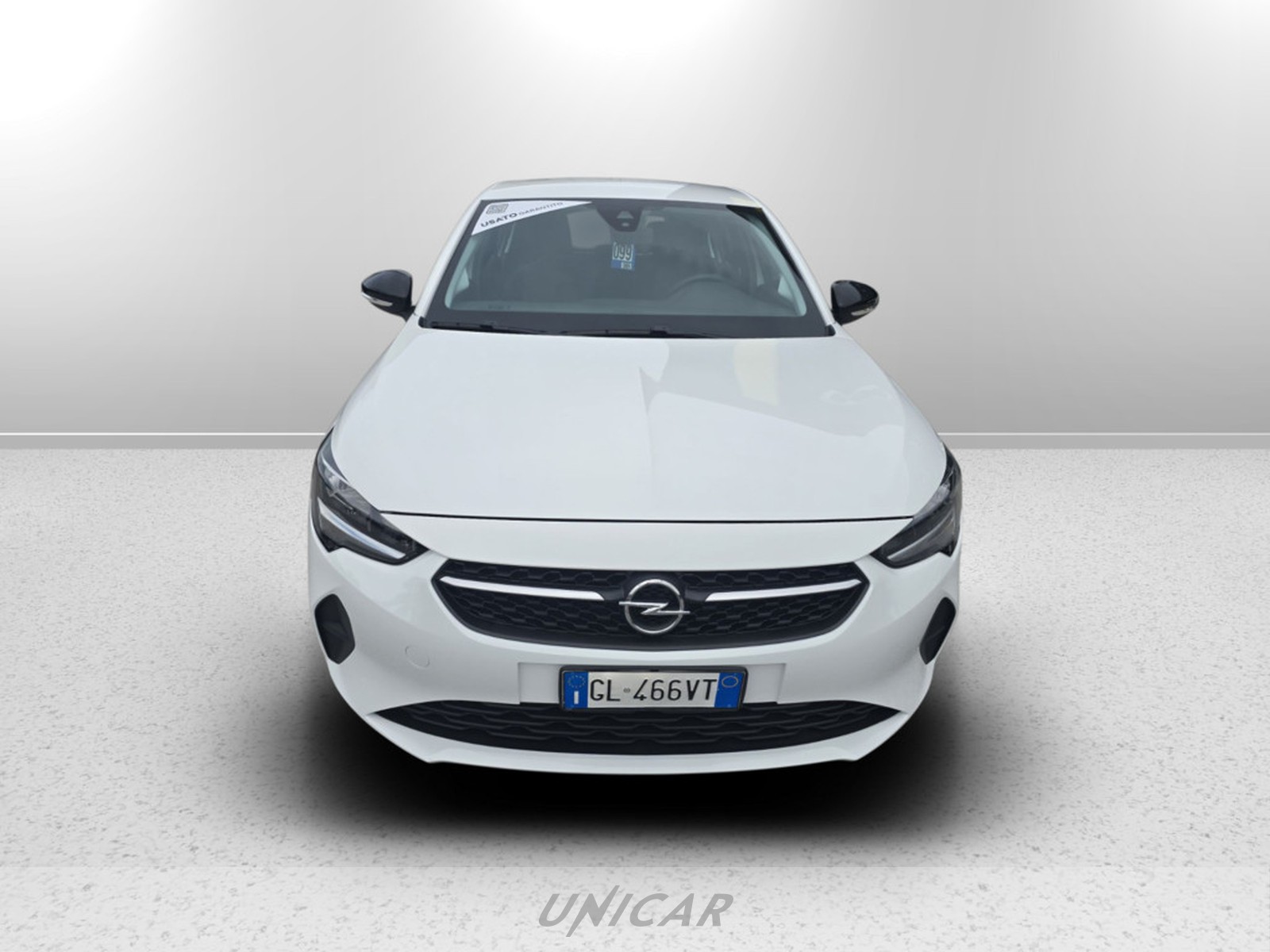 UNICAR Opel Corsa