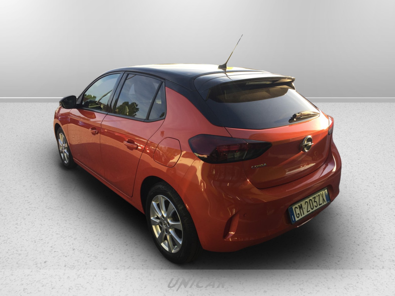 UNICAR Opel Corsa