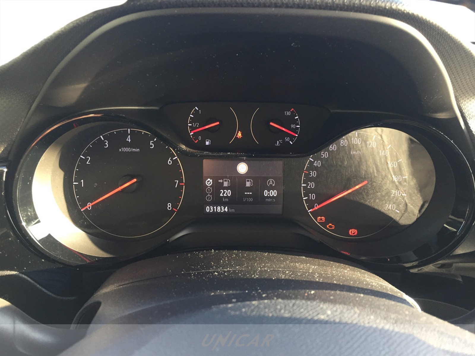 UNICAR Opel Corsa