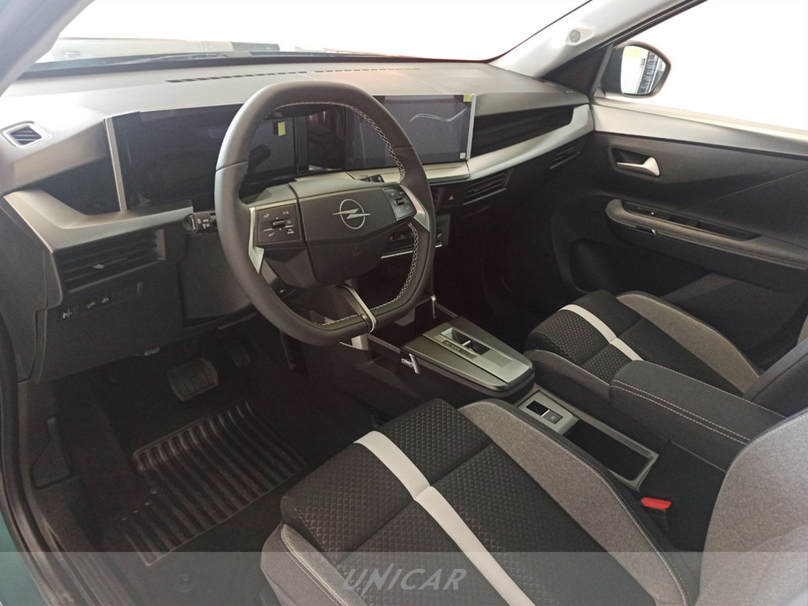 UNICAR Opel Frontera