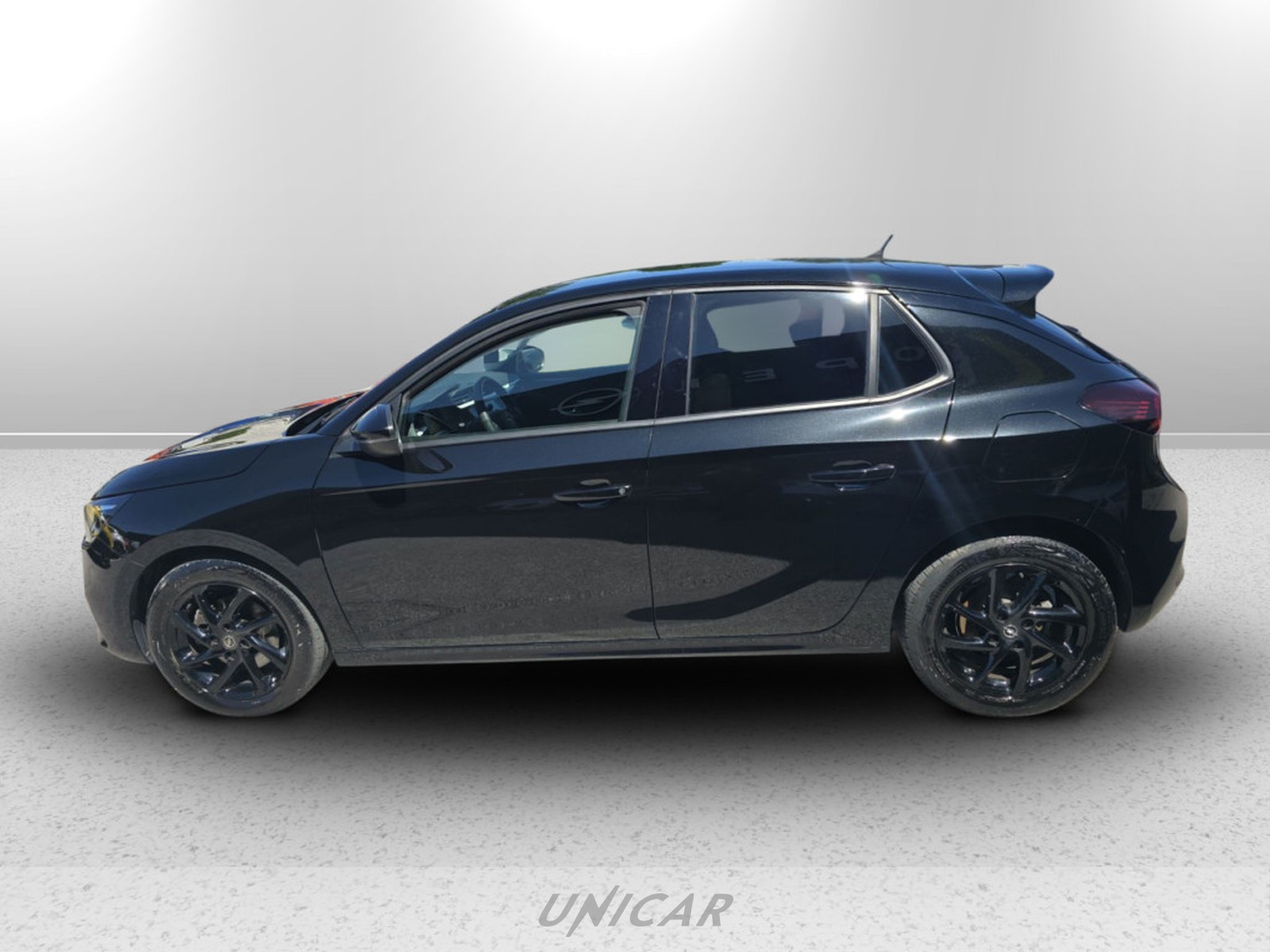 UNICAR Opel Corsa