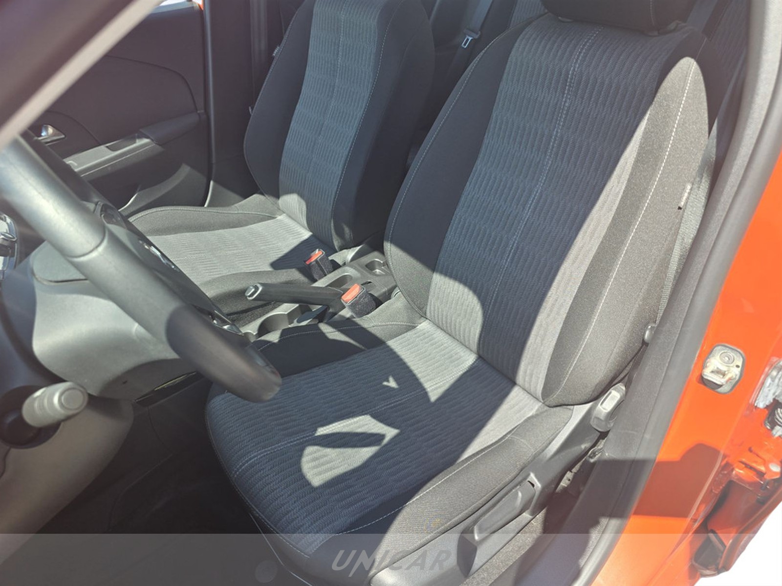 UNICAR Opel Corsa