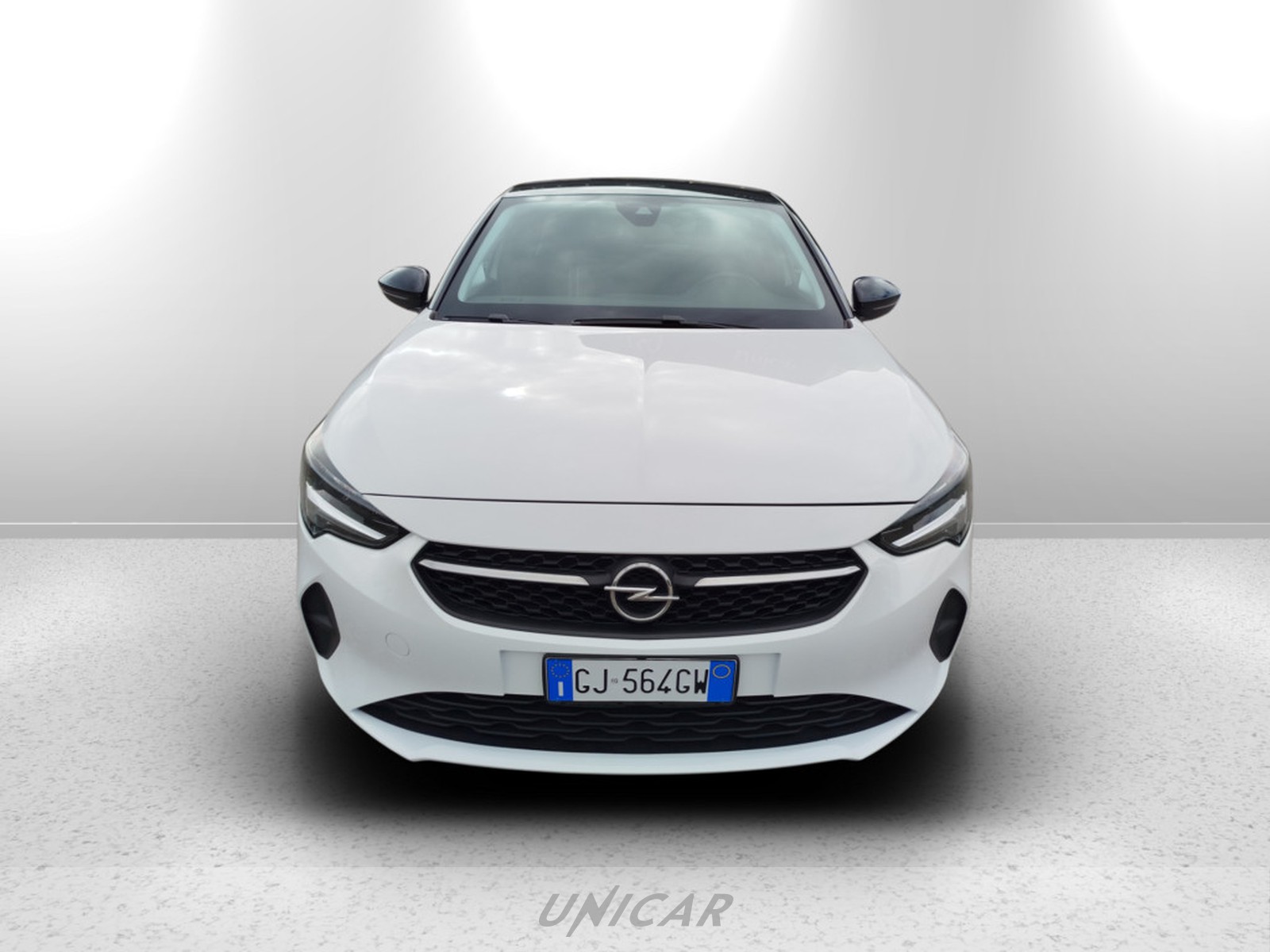 UNICAR Opel Corsa
