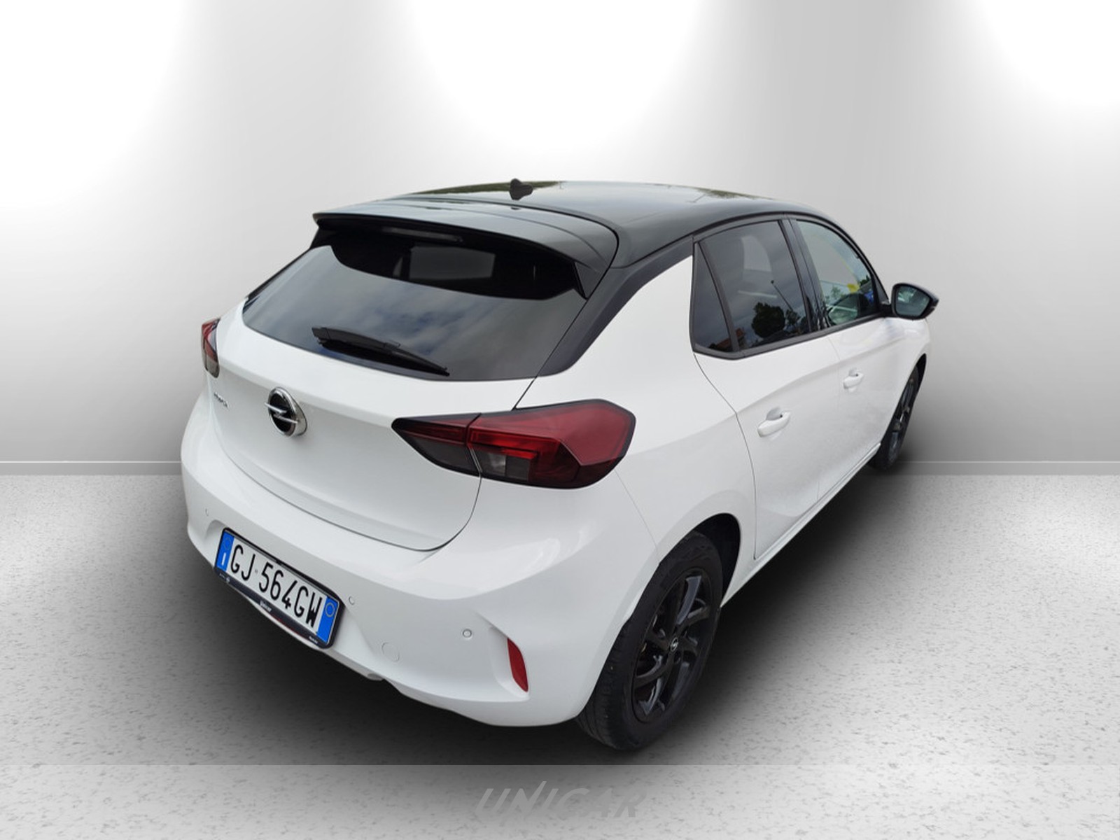 UNICAR Opel Corsa