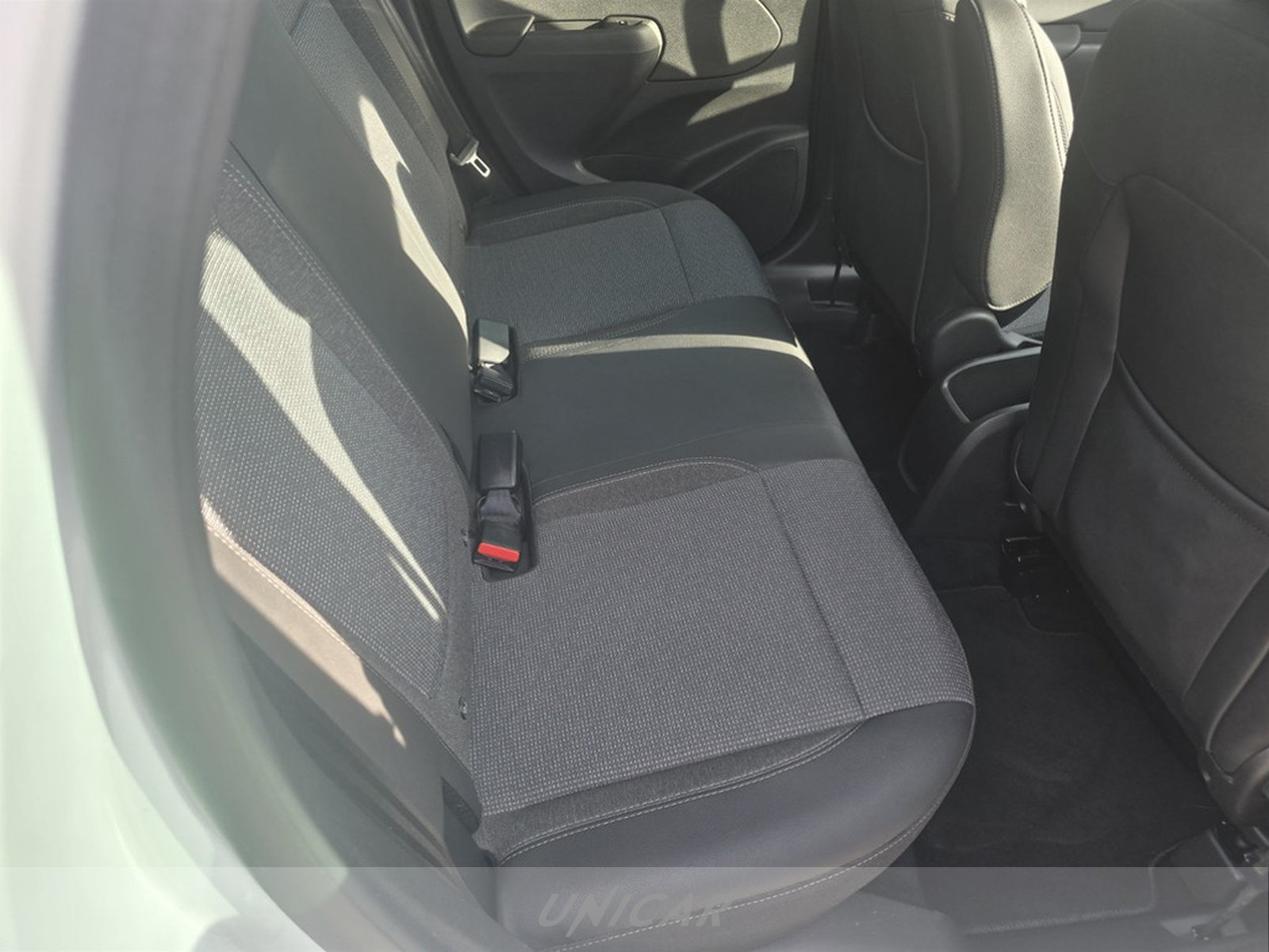 UNICAR Opel Crossland