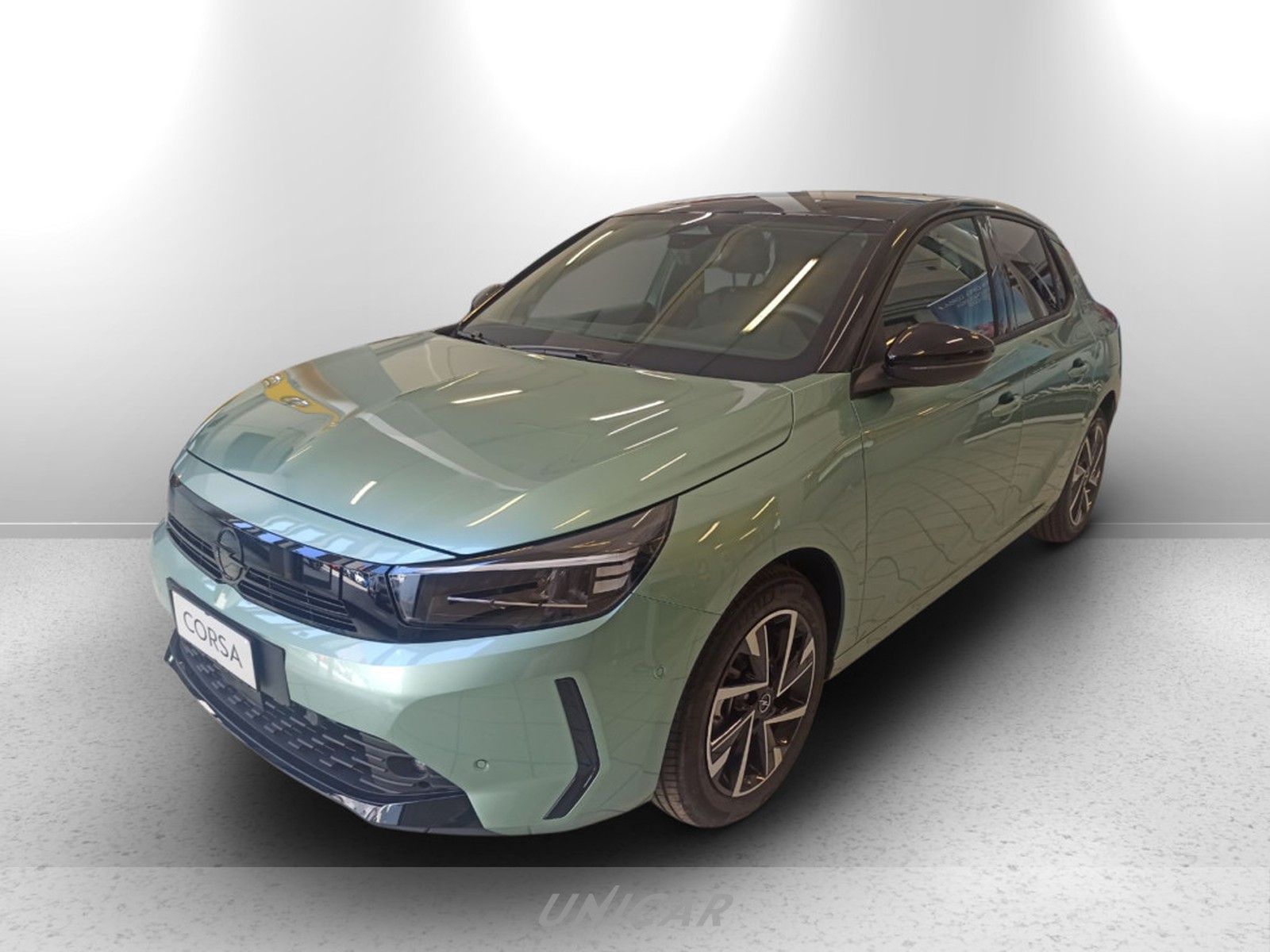 UNICAR Opel Corsa