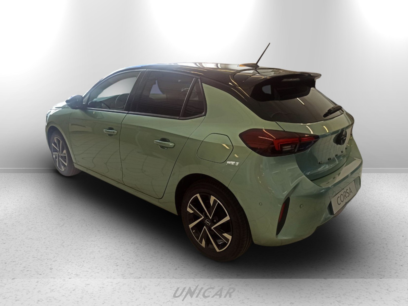 UNICAR Opel Corsa