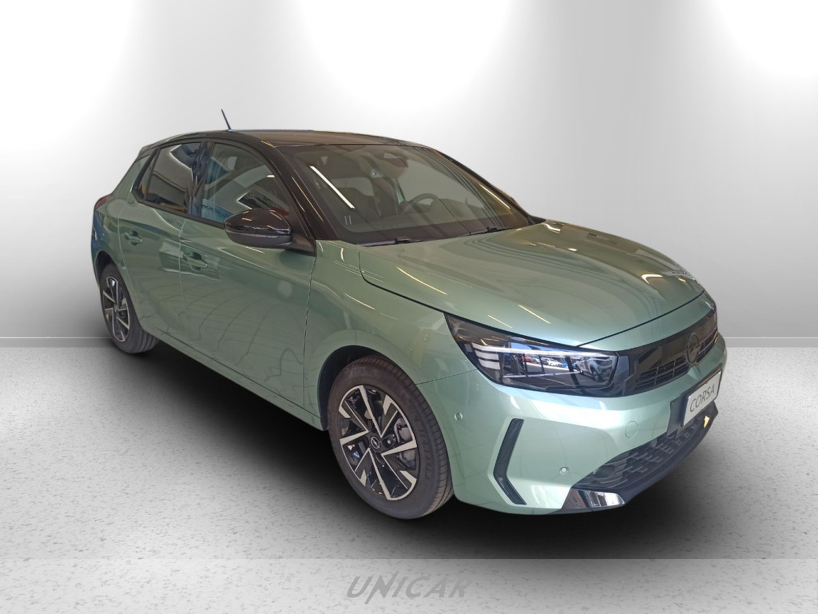 UNICAR Opel Corsa