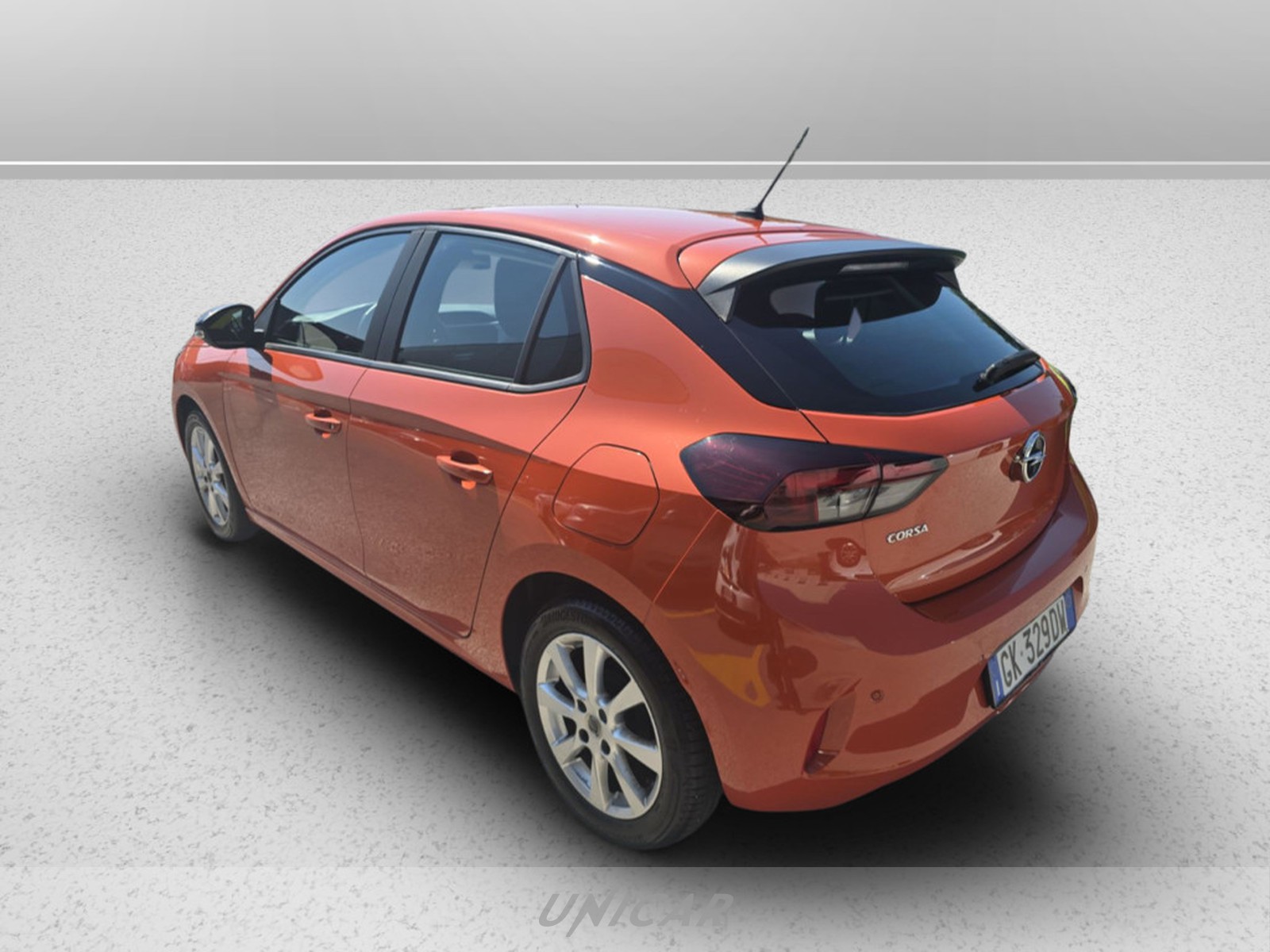 UNICAR Opel Corsa