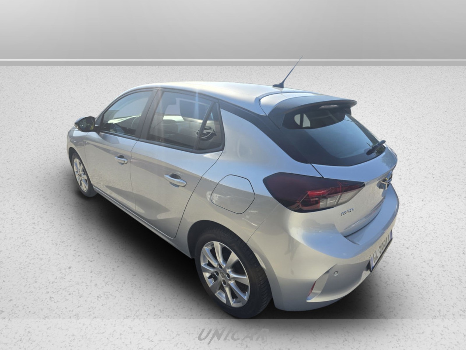 UNICAR Opel Corsa