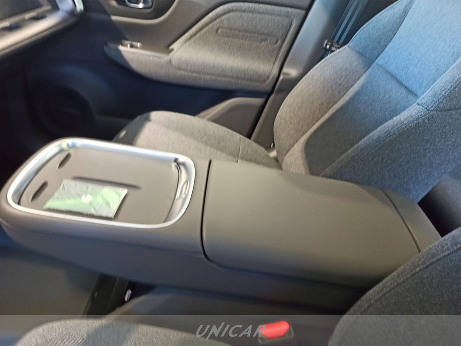 UNICAR Leapmotor B10
