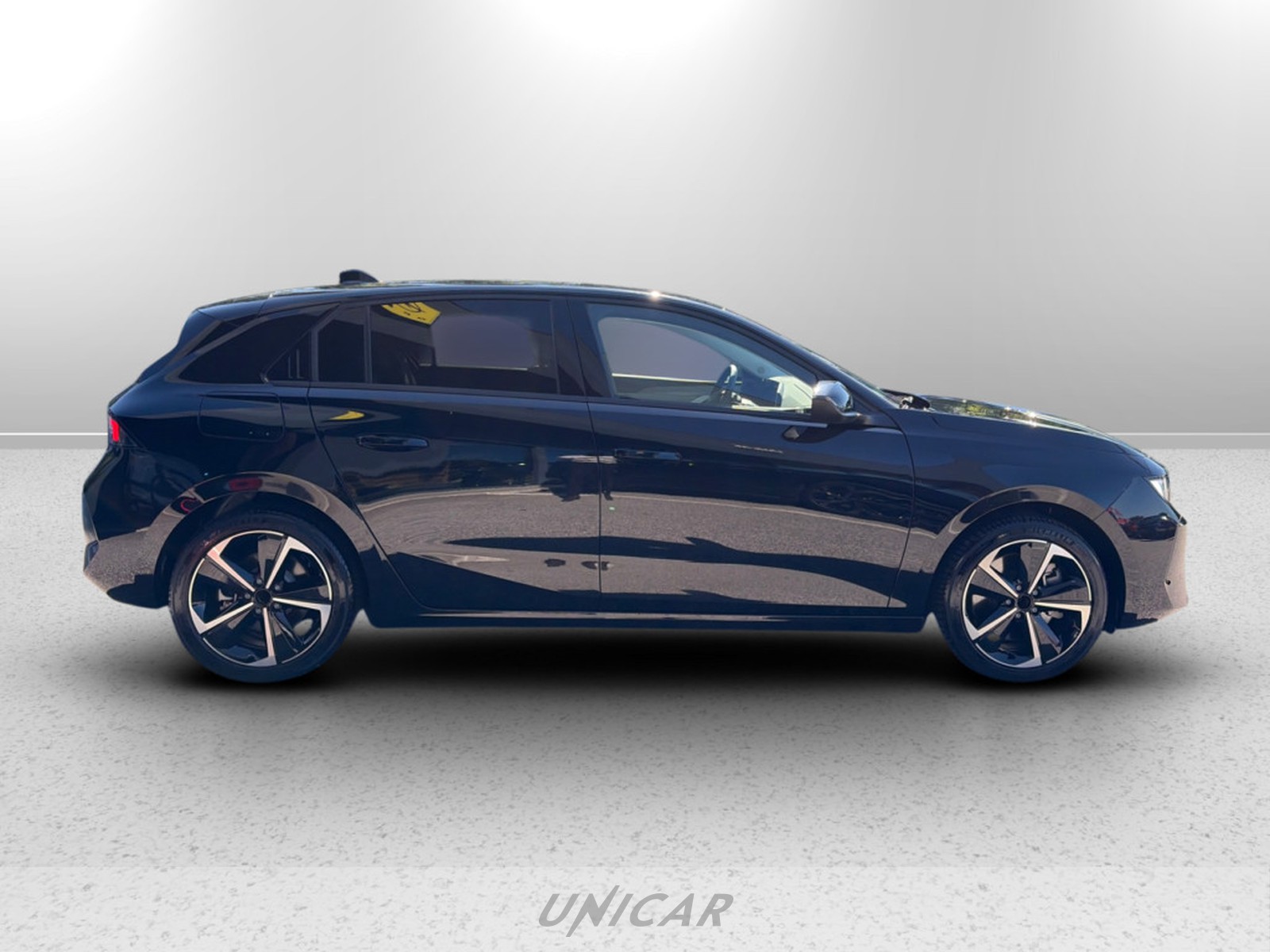 UNICAR Opel Astra