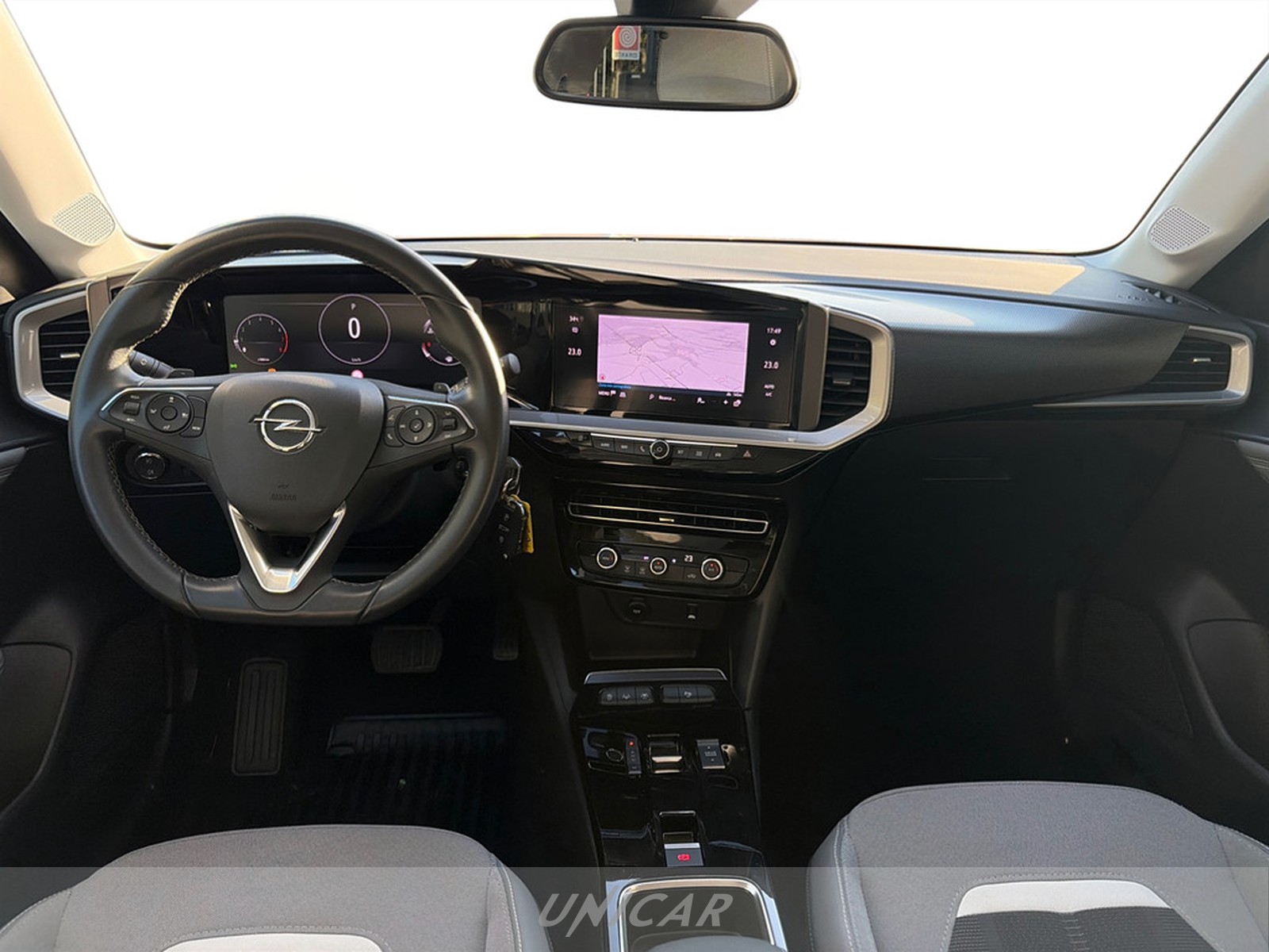UNICAR Opel Mokka