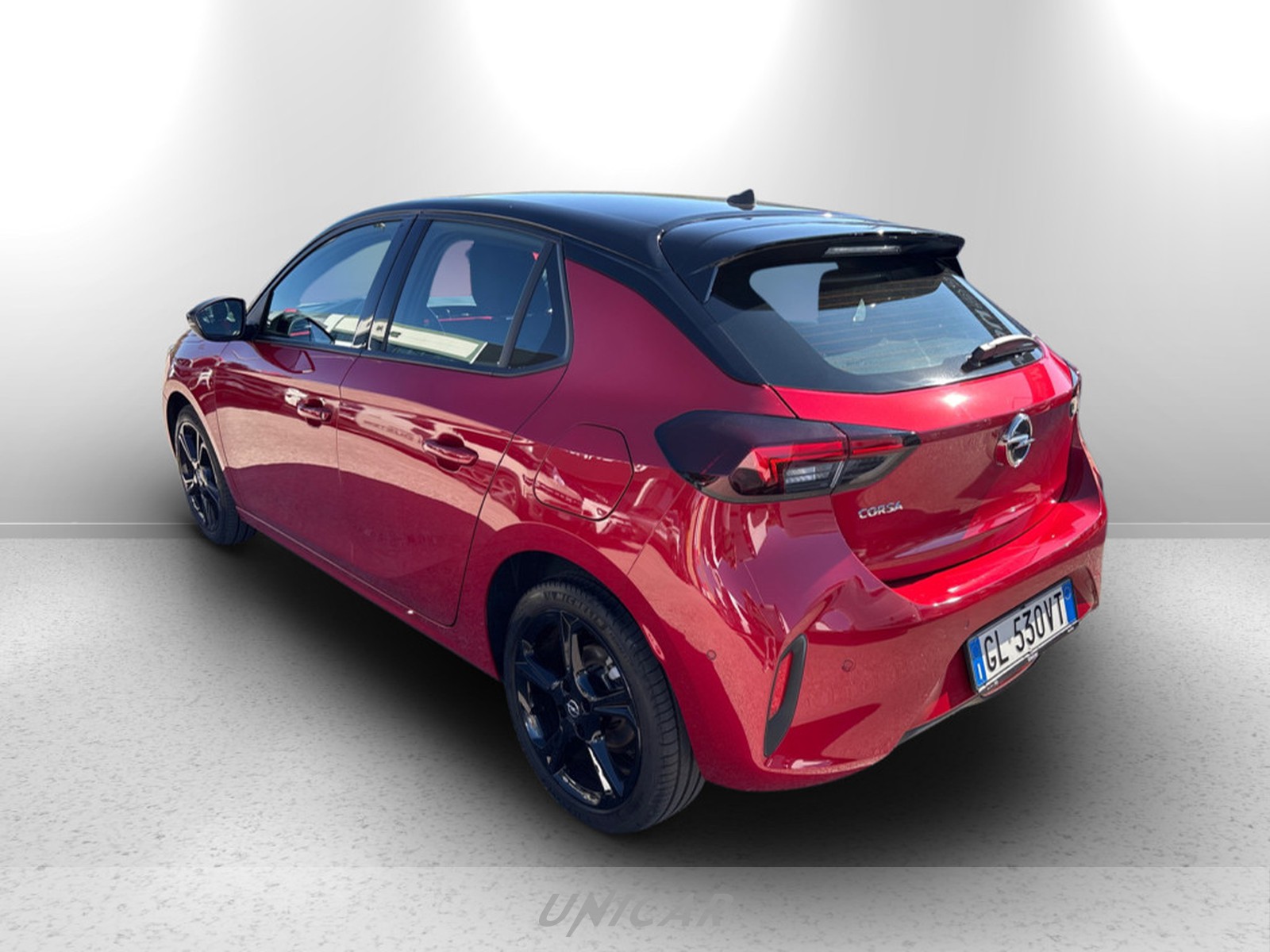 UNICAR Opel Corsa