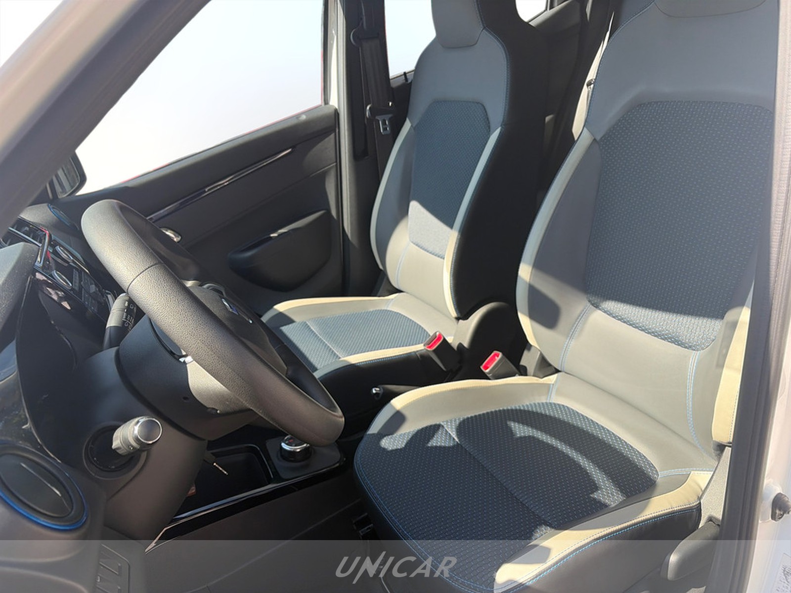 UNICAR Dacia Spring