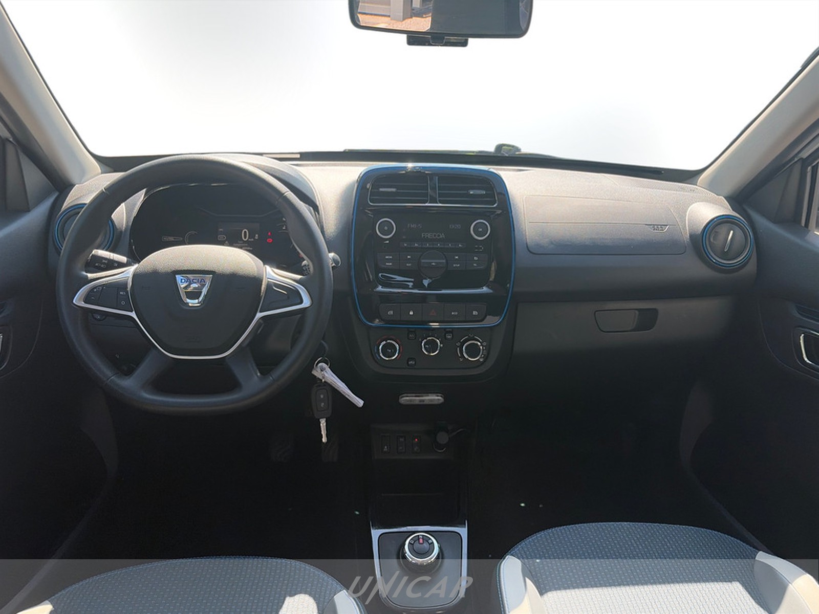 UNICAR Dacia Spring