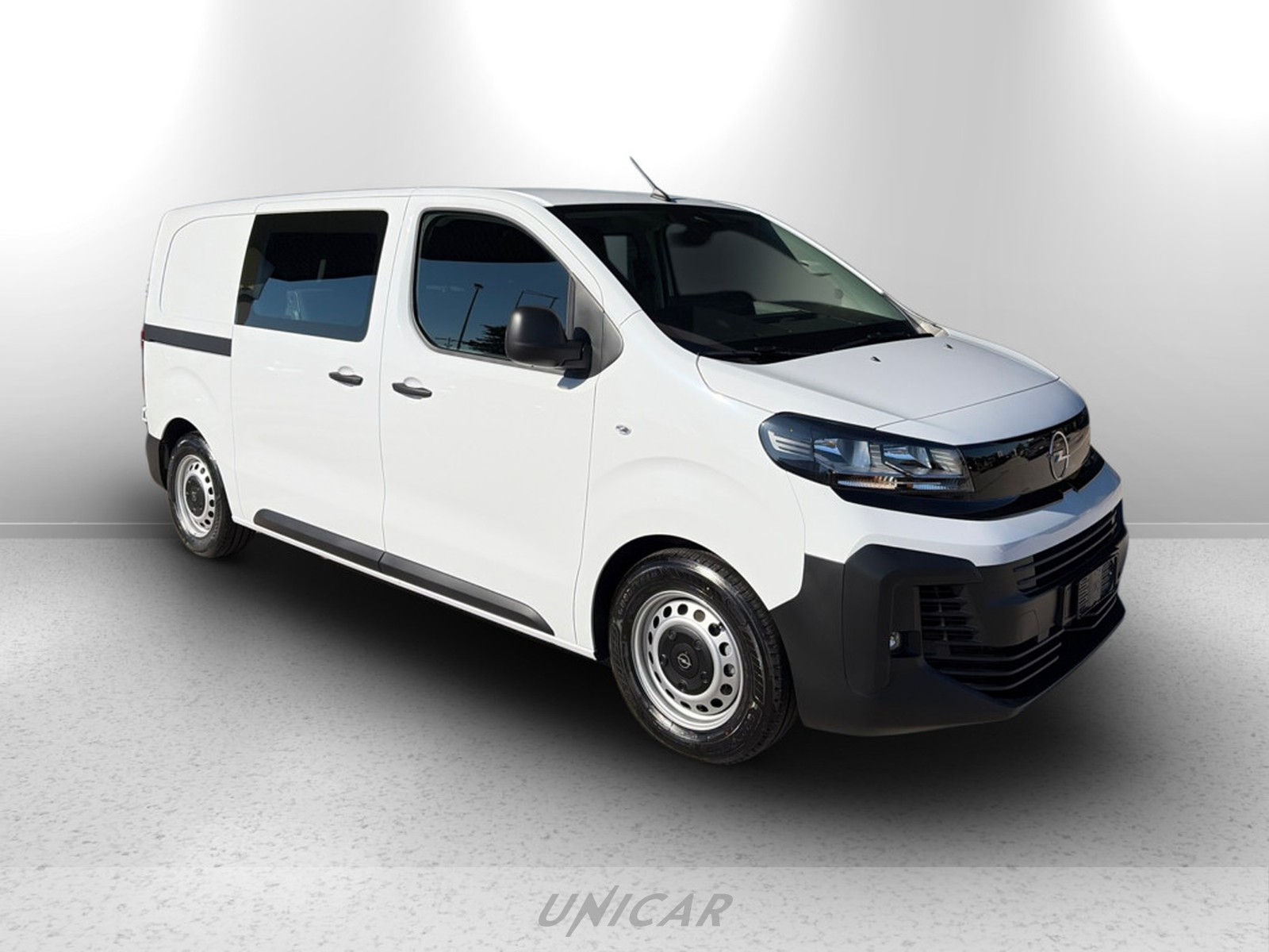 UNICAR Opel Vivaro
