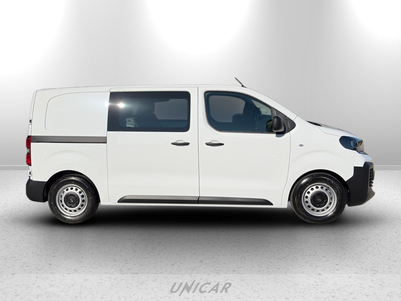 UNICAR Opel Vivaro