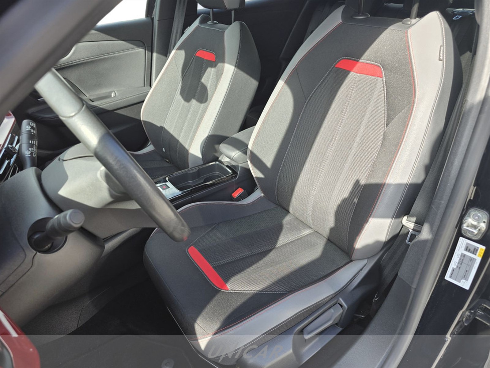 UNICAR Opel Mokka