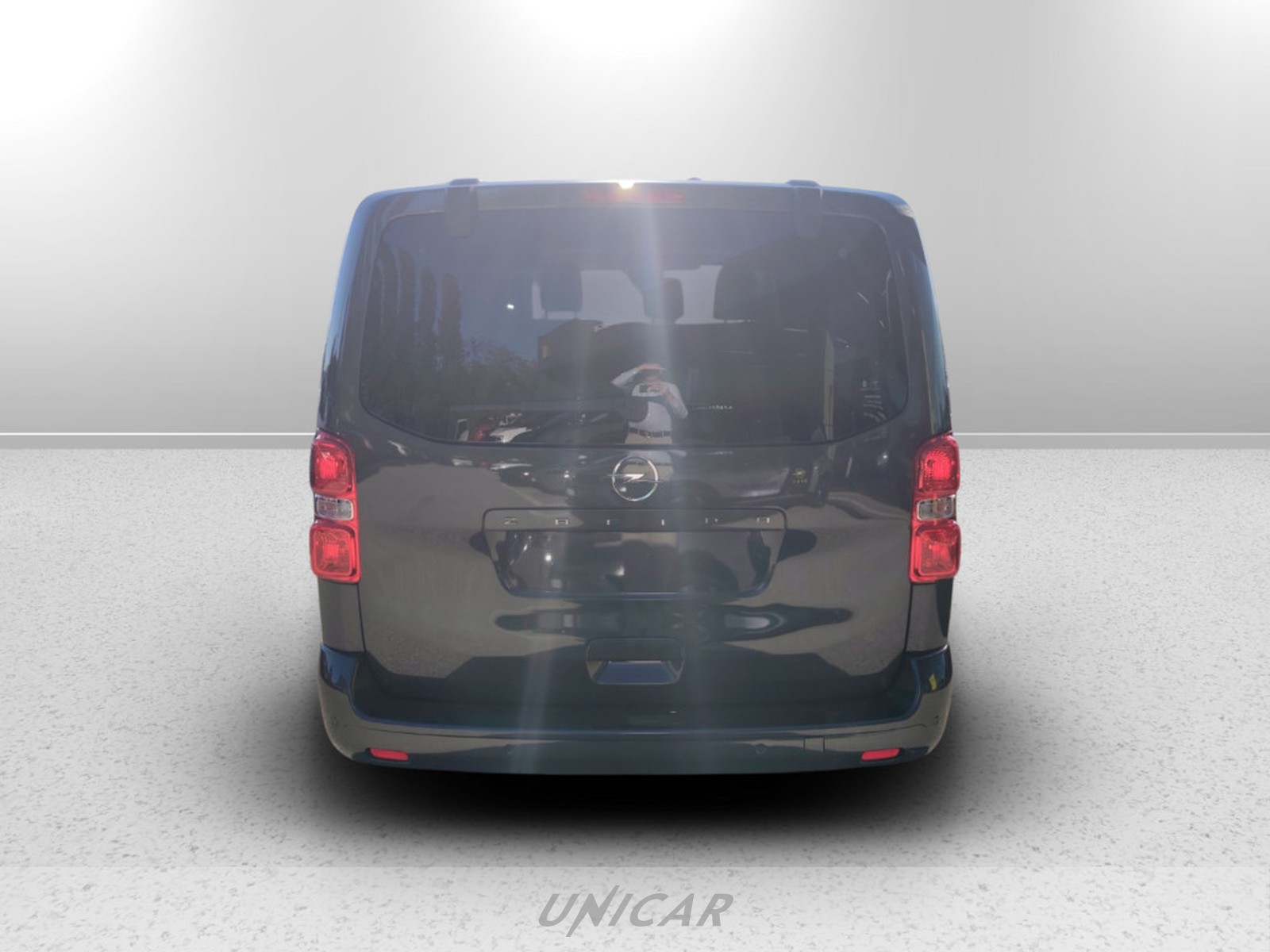 UNICAR Opel Zafira Life