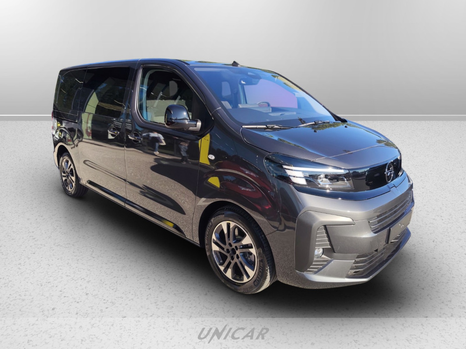 UNICAR Opel Zafira Life