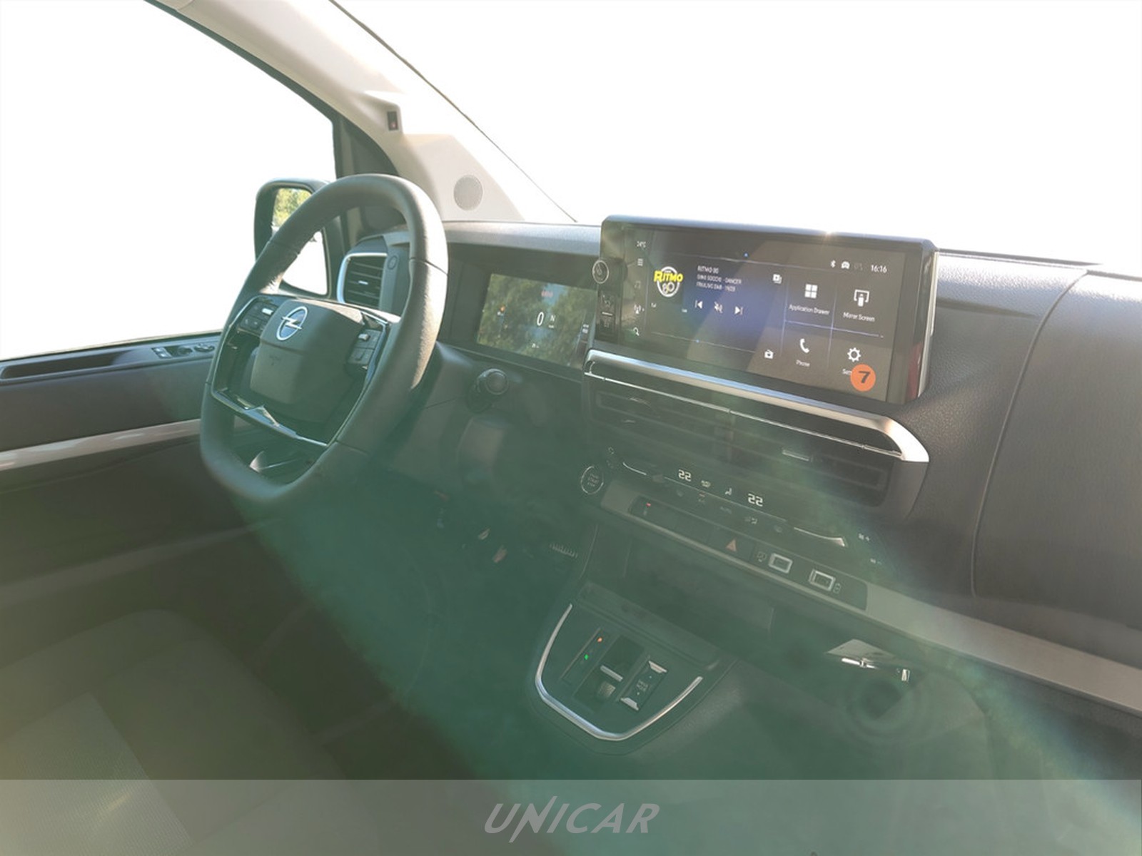 UNICAR Opel Zafira Life
