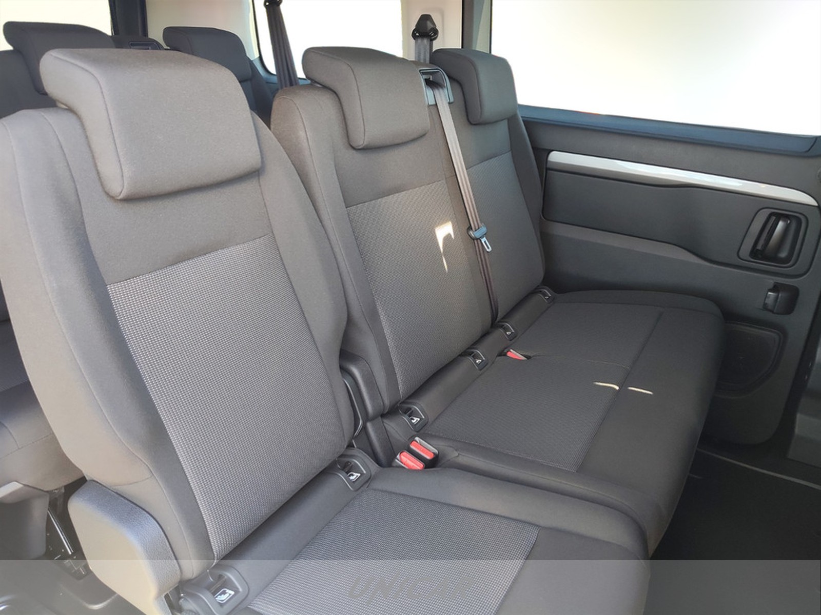 UNICAR Opel Zafira Life
