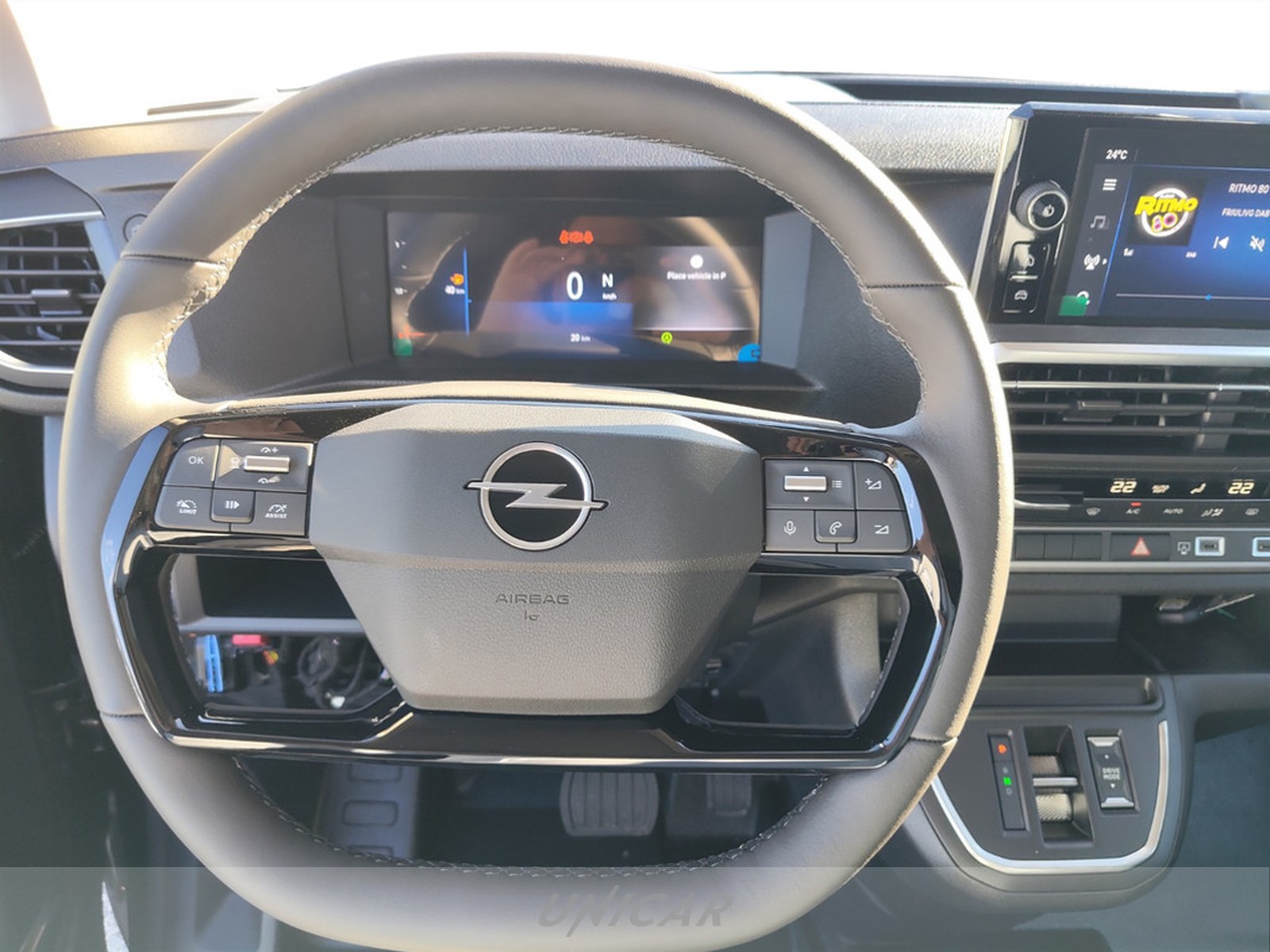 UNICAR Opel Zafira Life