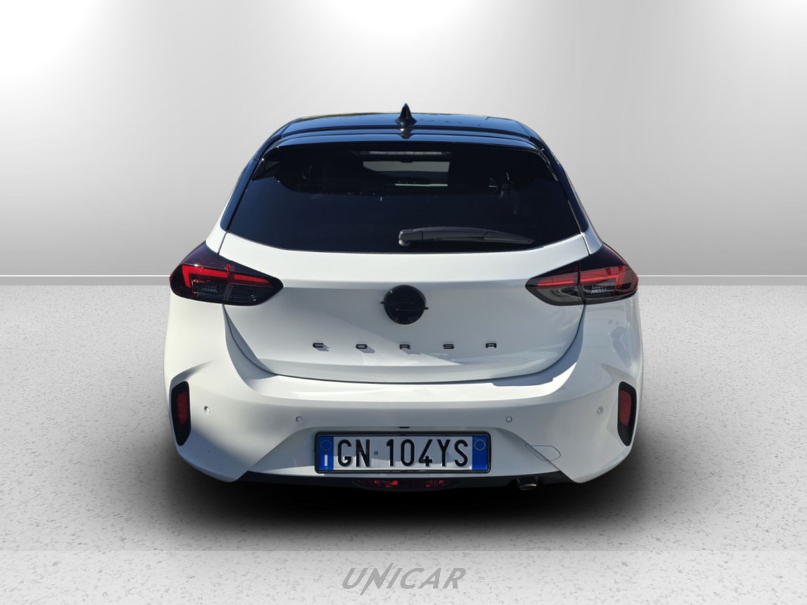 UNICAR Opel Corsa