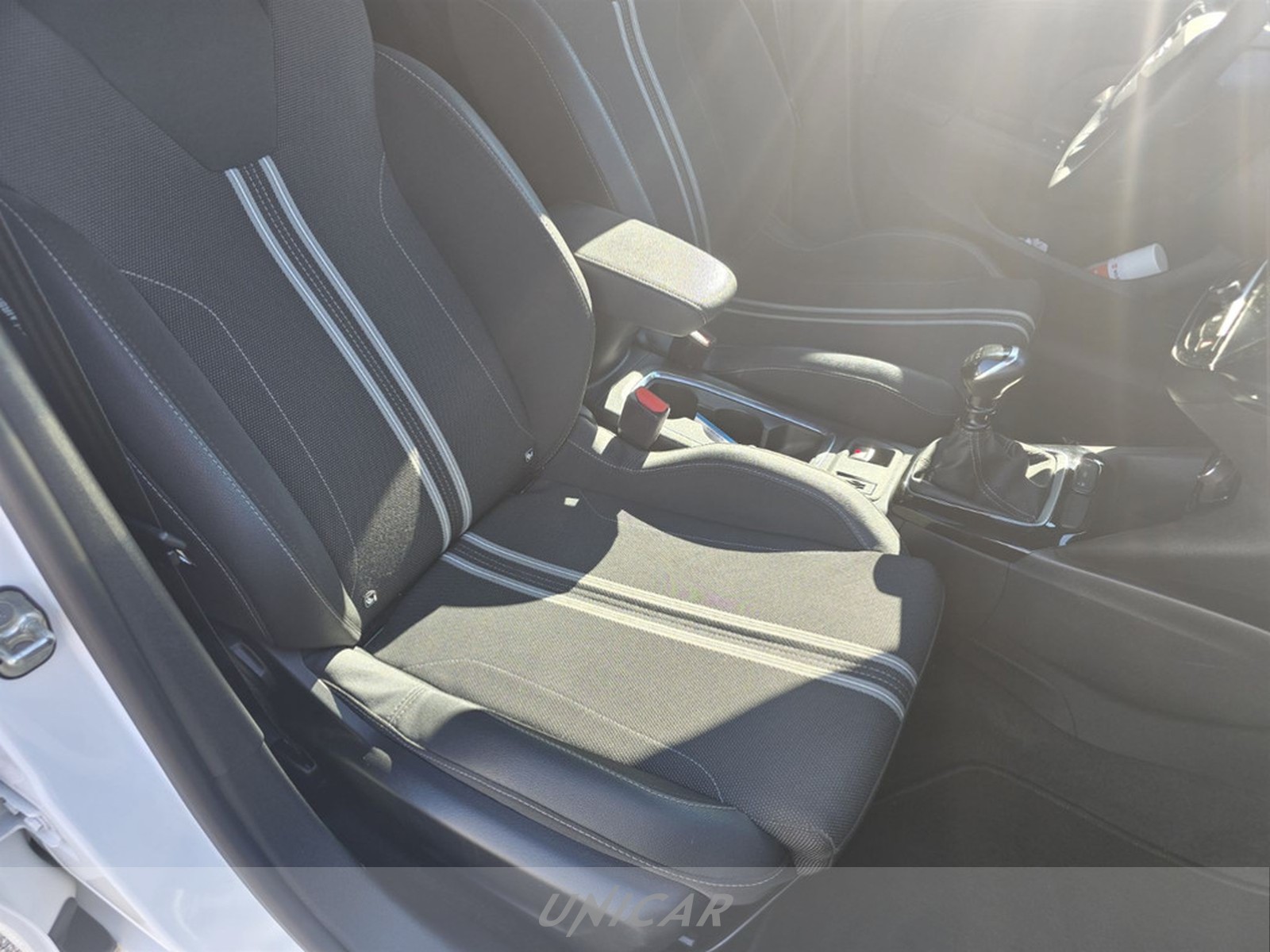UNICAR Opel Corsa