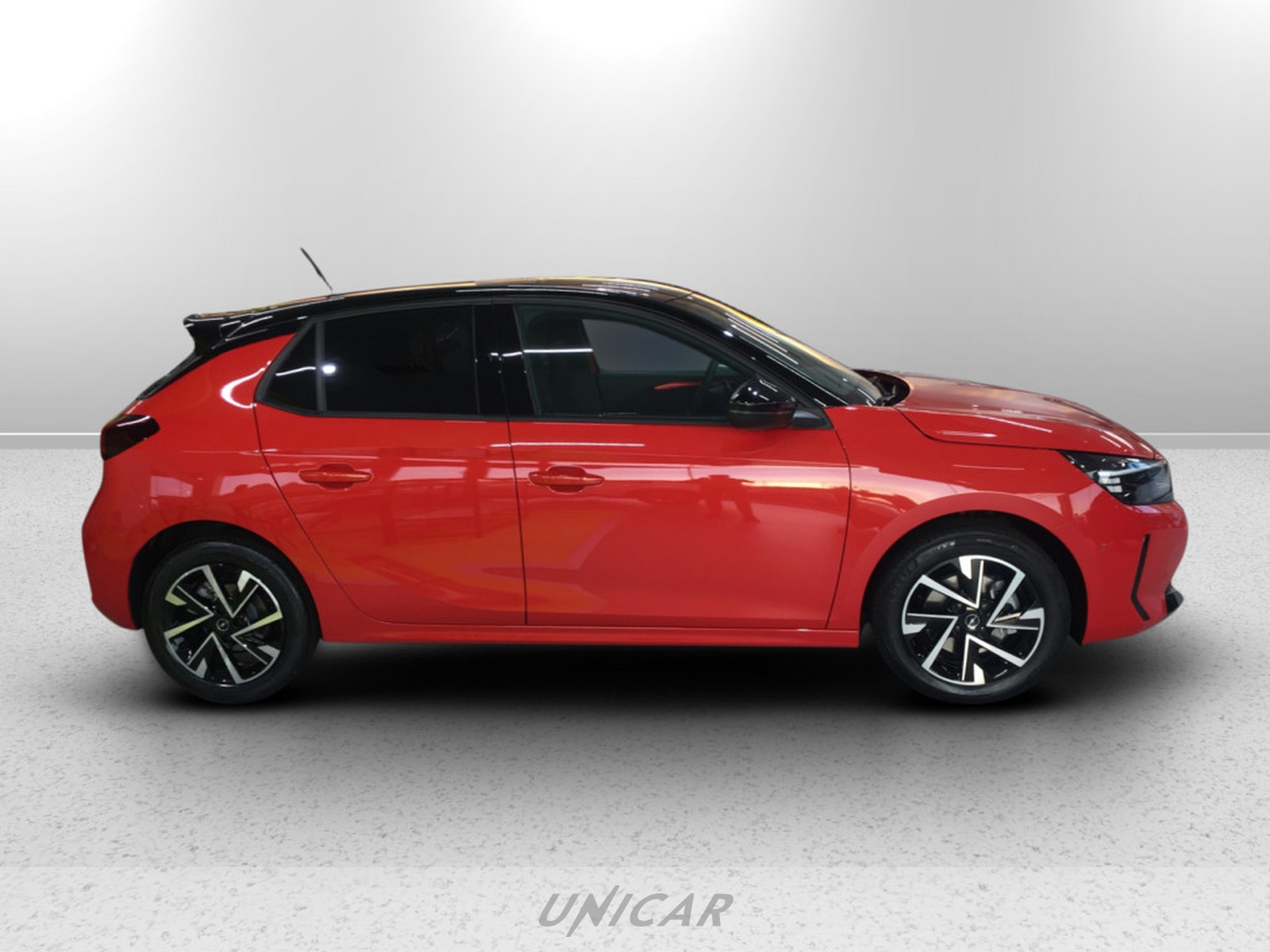 UNICAR Opel Corsa