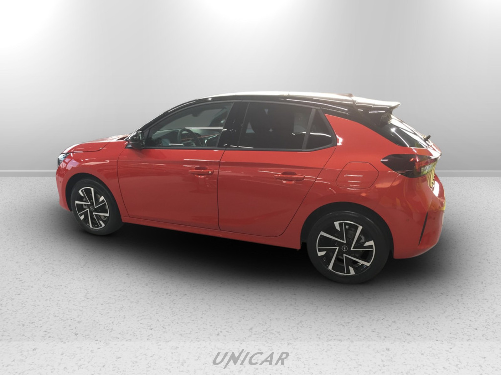 UNICAR Opel Corsa