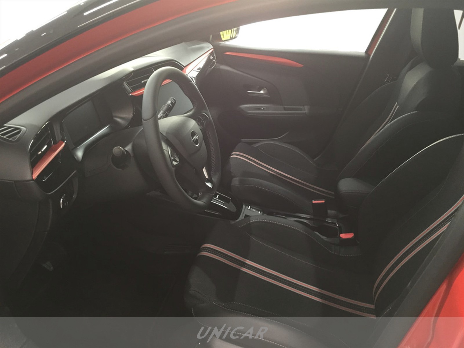 UNICAR Opel Corsa