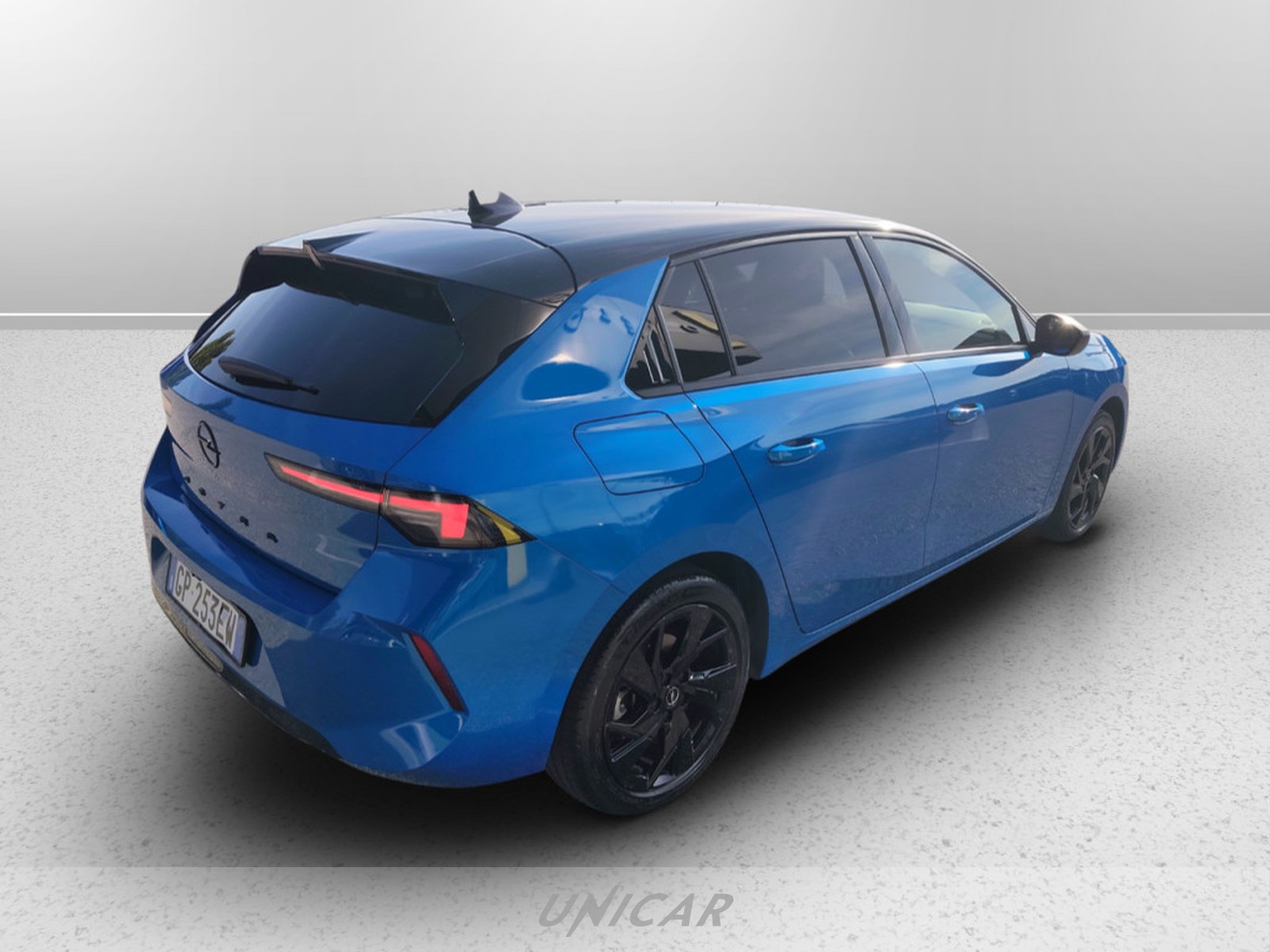 UNICAR Opel Astra