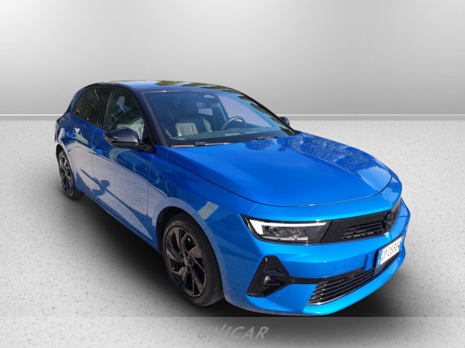 UNICAR Opel Astra