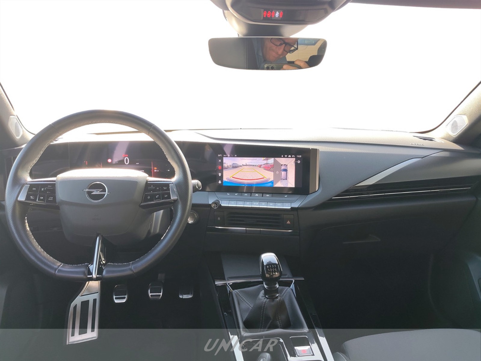 UNICAR Opel Astra