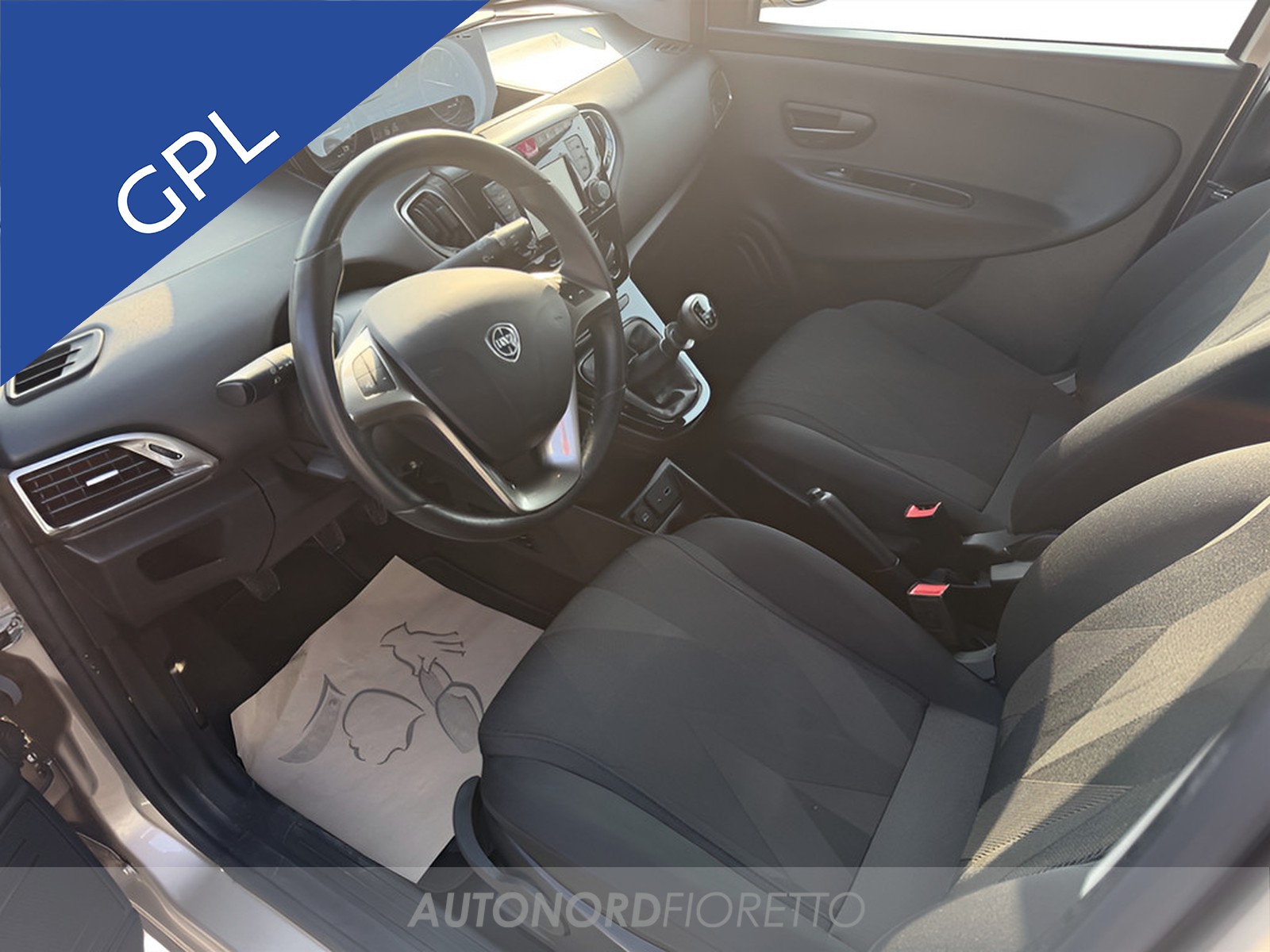 AUTONORD Lancia Ypsilon