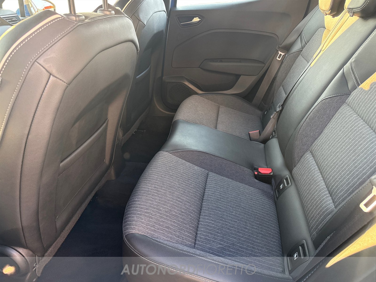 AUTONORD Renault Clio