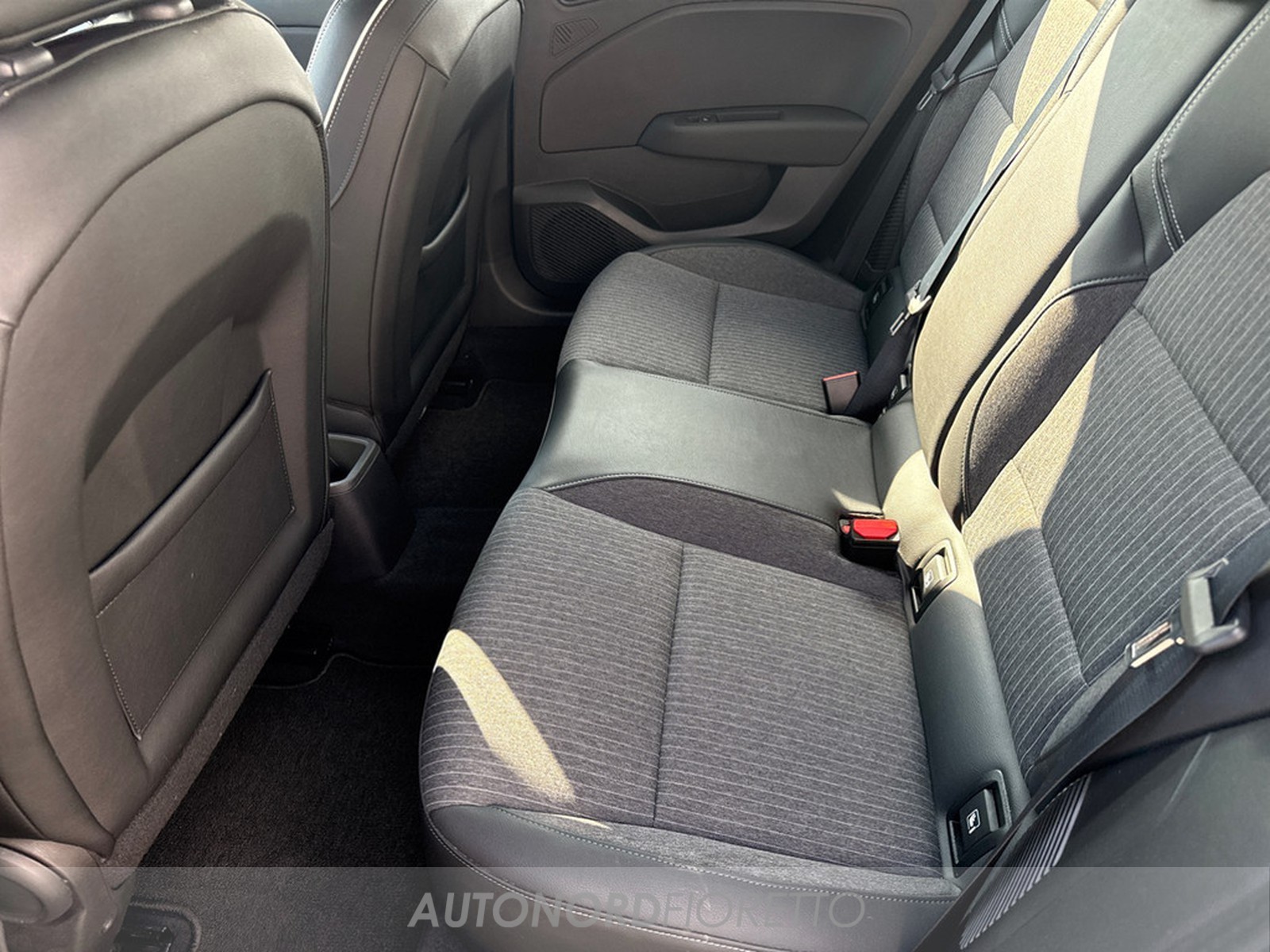 AUTONORD Renault Clio