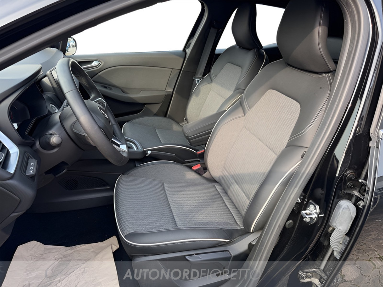 AUTONORD Renault Clio