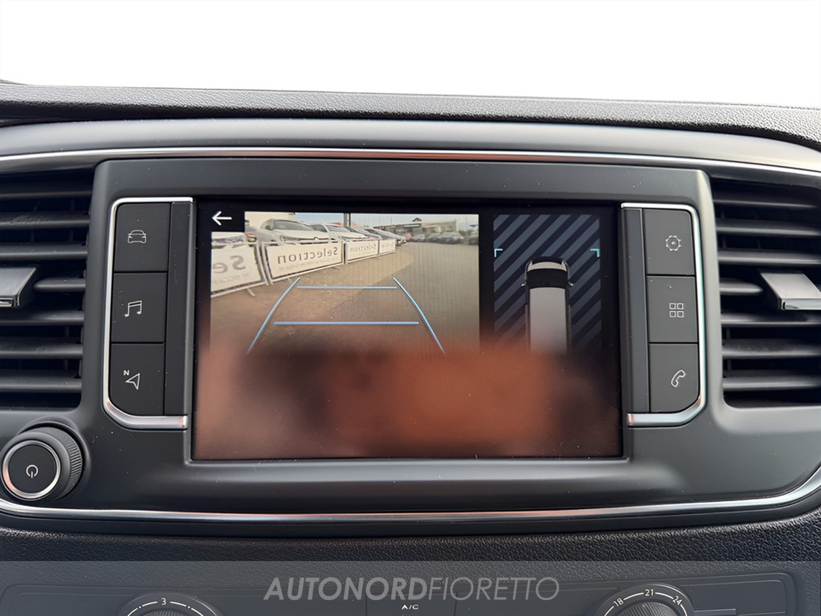 AUTONORD Peugeot Expert