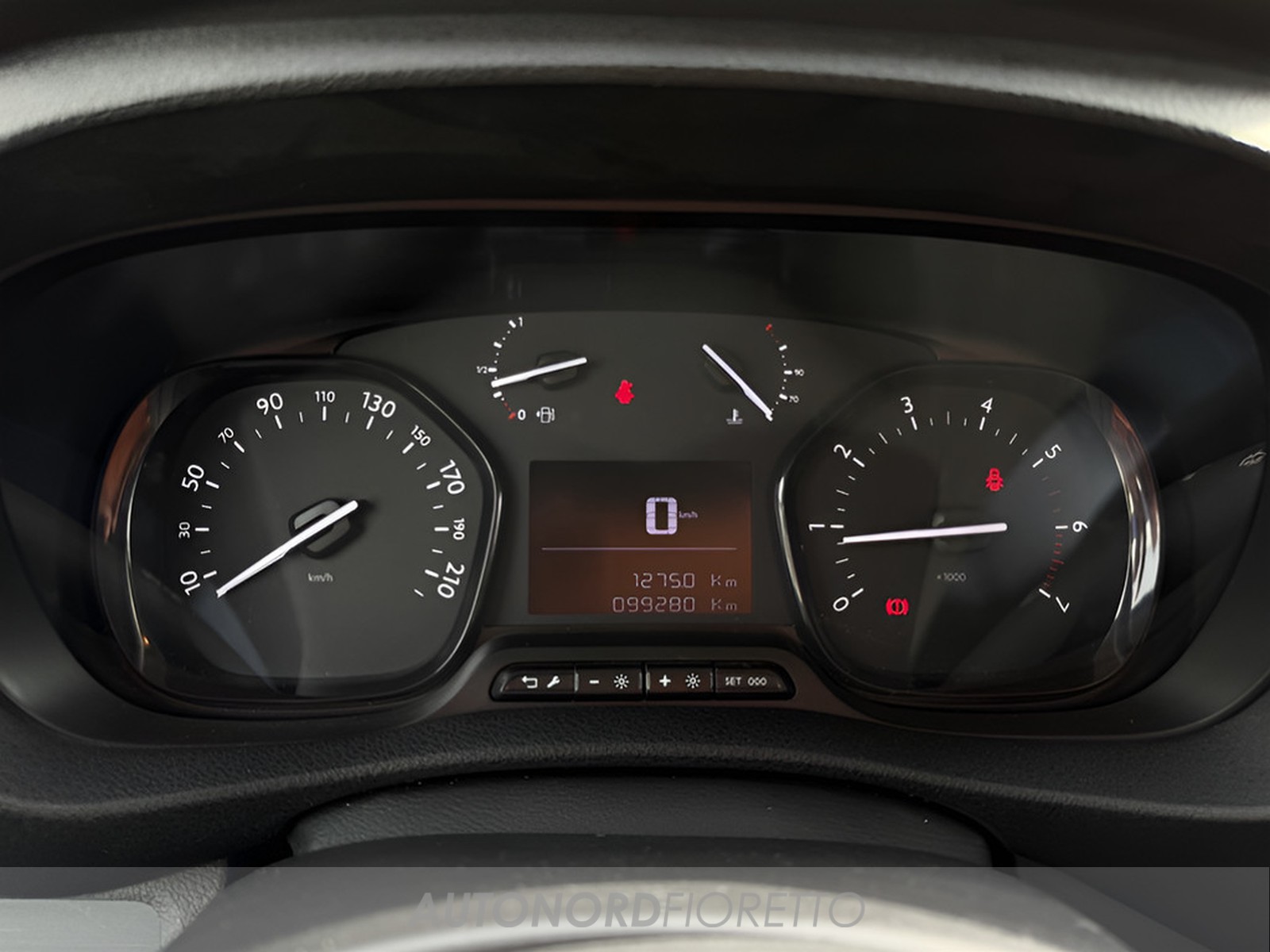 AUTONORD Peugeot Expert