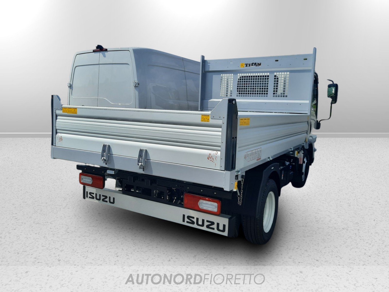 AUTONORD Isuzu M27