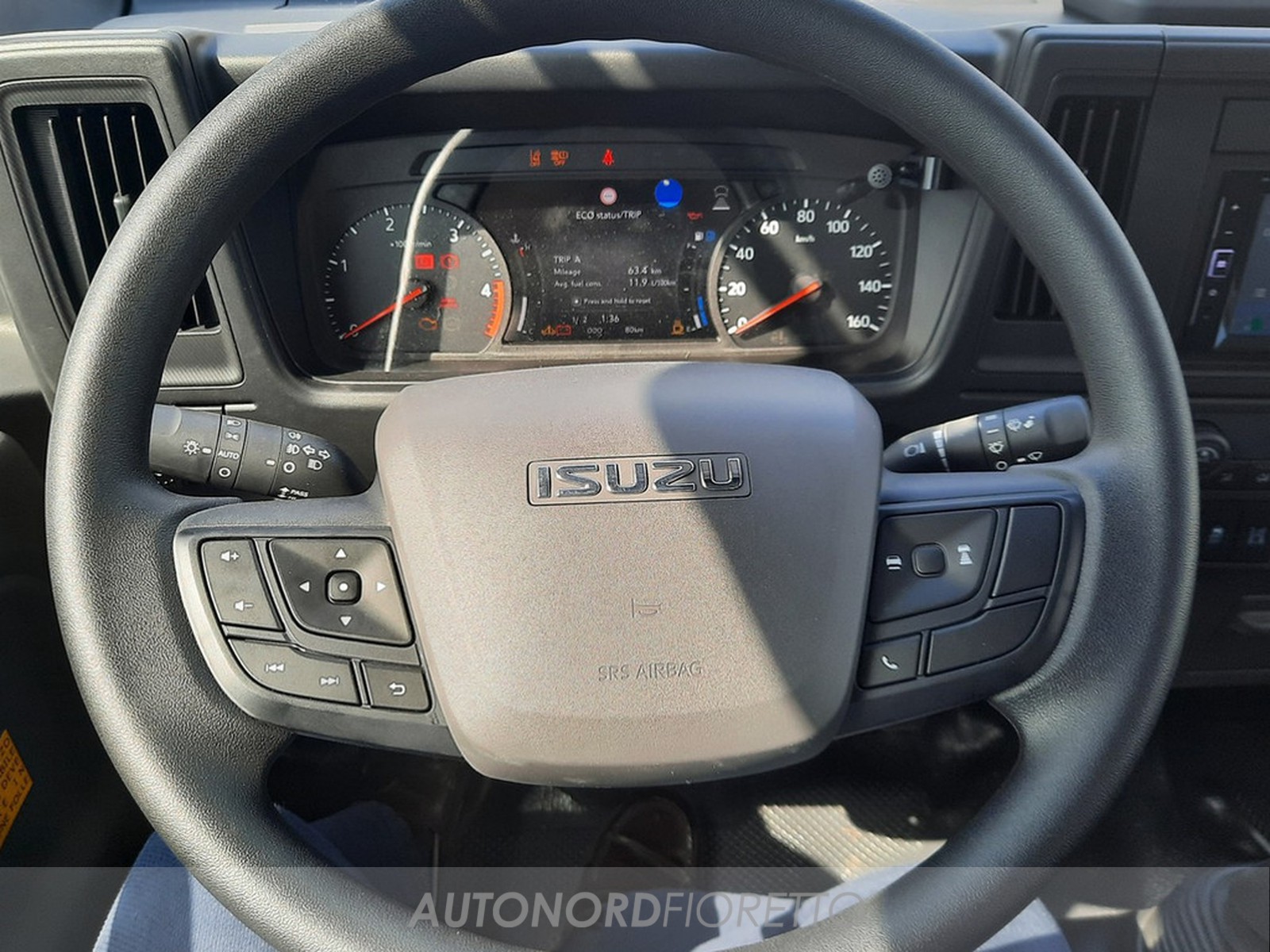 AUTONORD Isuzu M27