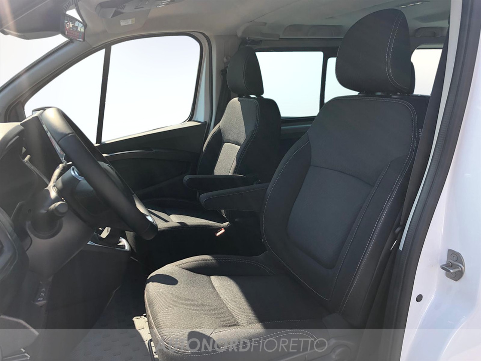 AUTONORD Renault Trafic