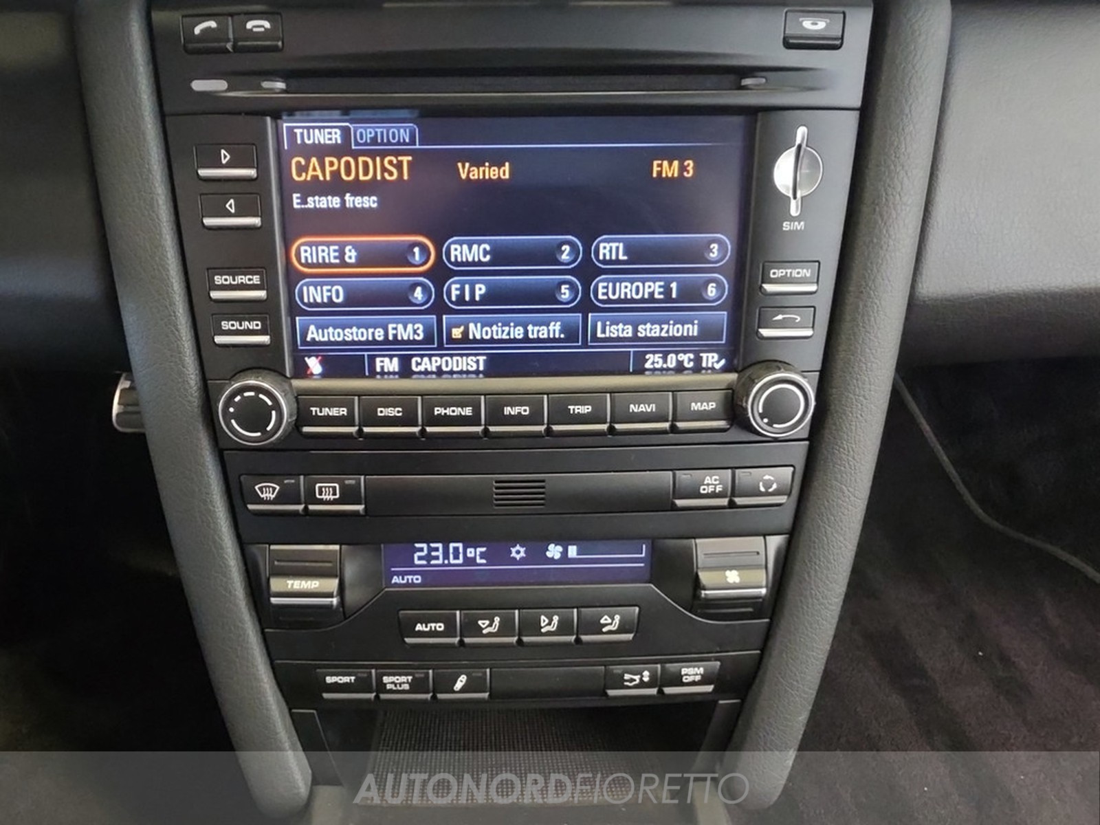 AUTONORD Porsche 911