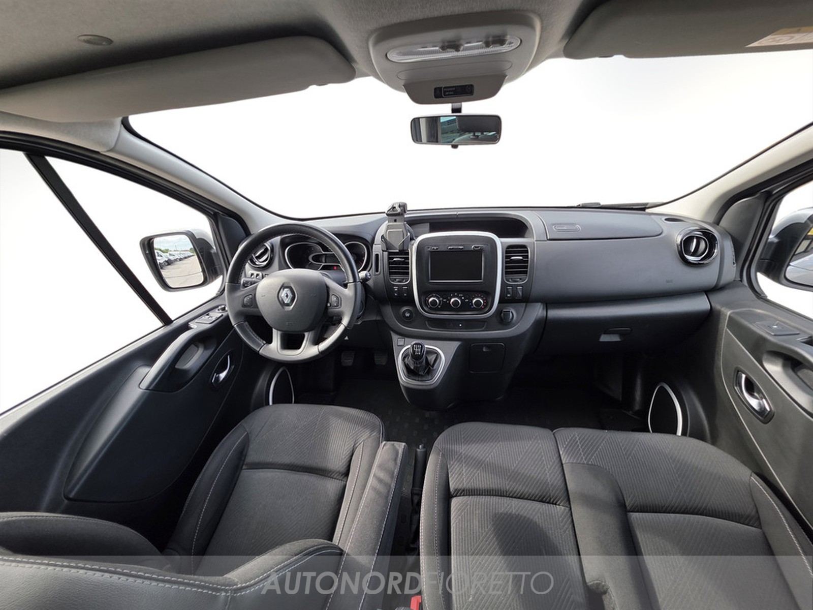 AUTONORD Renault Trafic